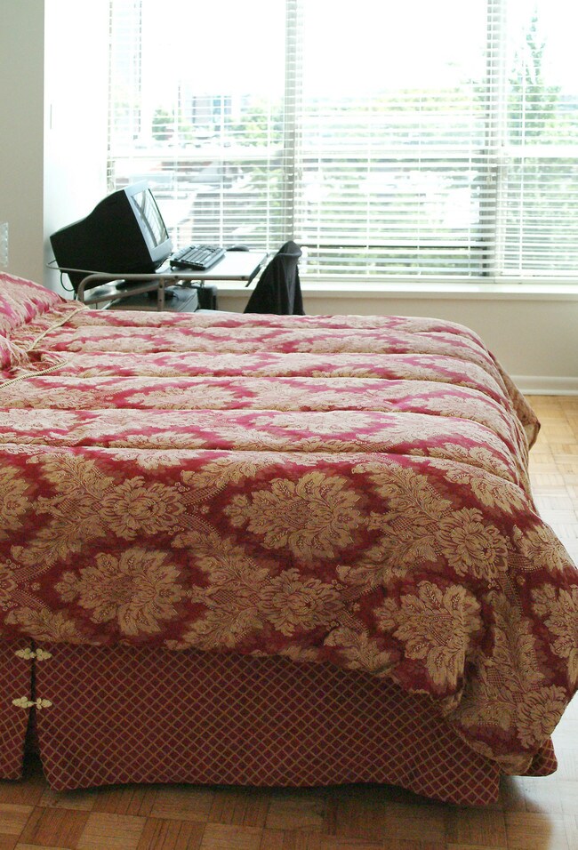 Bedroom - 226 W Rittenhouse Square