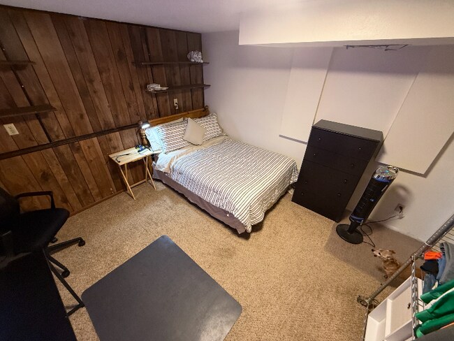 Foto del edificio - 13005 Lowell Ct