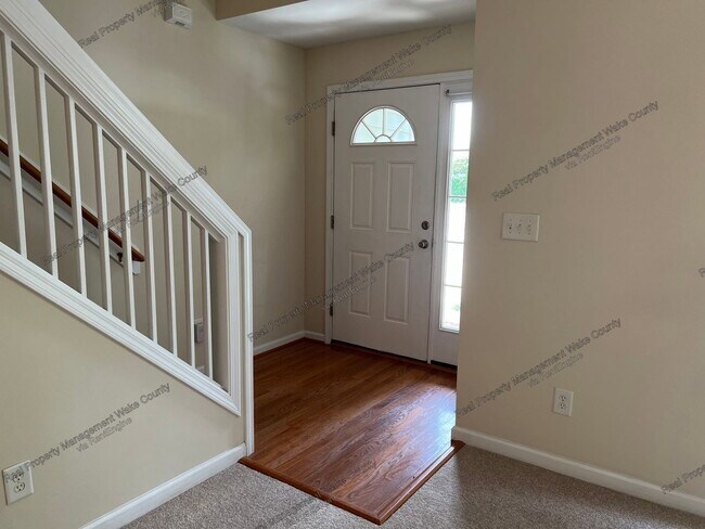 Building Photo - 2516 Farlow Gap Ln