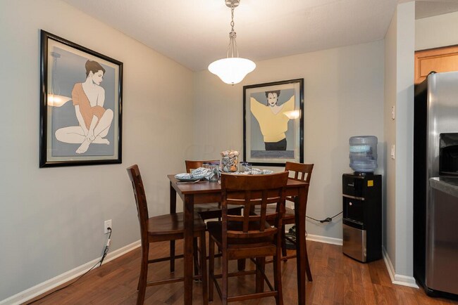 Foto del edificio - 38 Victorian Gate Wy