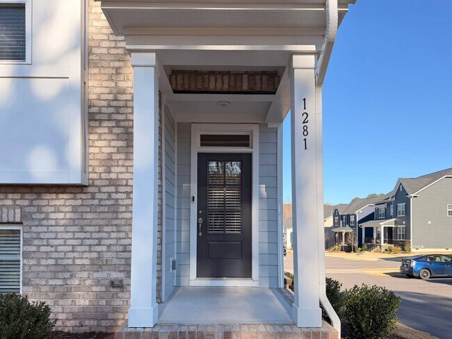 Foto del edificio - 1281 Herb Garden Way