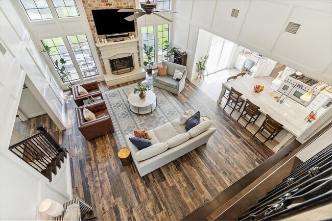 Foto del edificio - 6503 Hickorycrest Dr