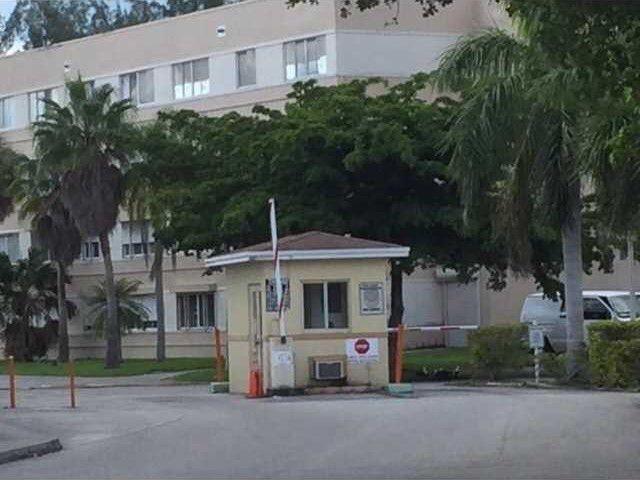 Foto del edificio - 14830 Naranja Lakes Blvd