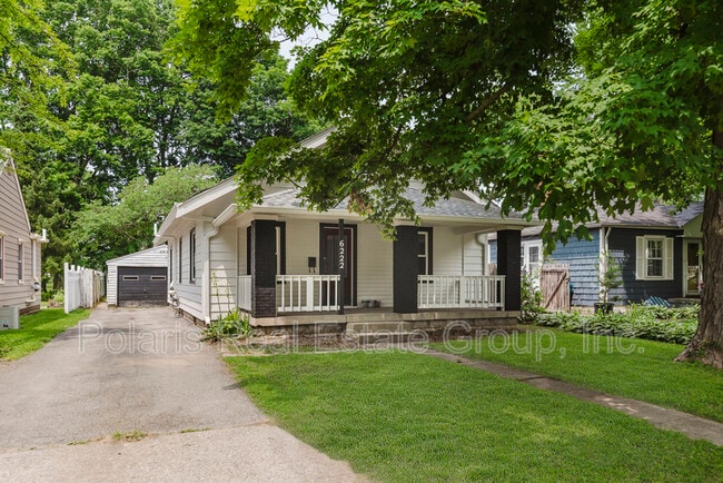 Building Photo - 6222 Kingsley Dr