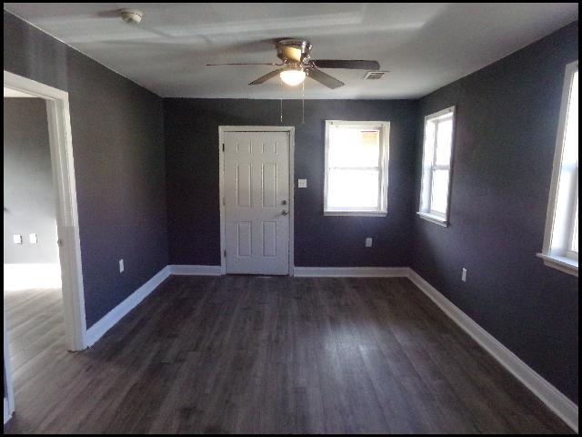 Foto del edificio - 2323 S Spring St