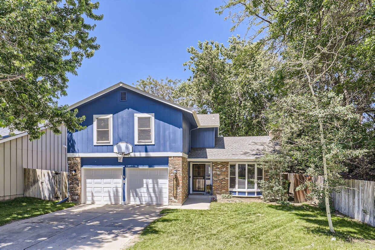 12313 E Bates Cir, Aurora, CO 80014 House Rental in Aurora, CO