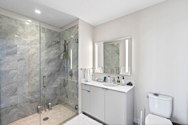 Foto del edificio - 23 W Chicago Ave