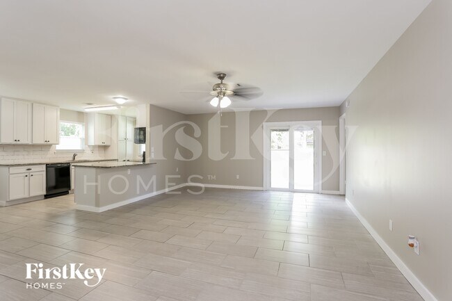 Foto del edificio - 1047 Cove Landing Dr
