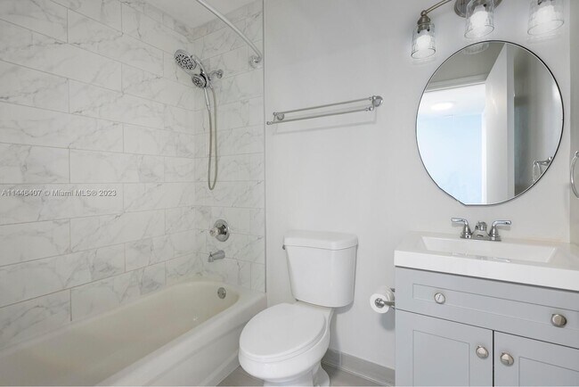 Foto del edificio - 6475 SW 130th Plz