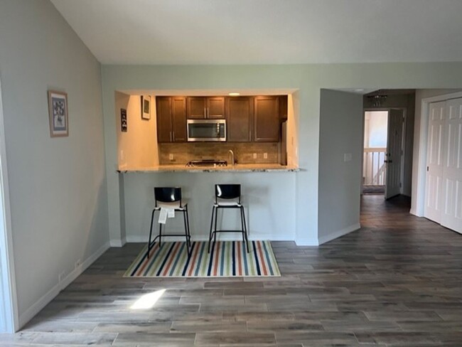 Building Photo - 2074 Bent Trail Ct