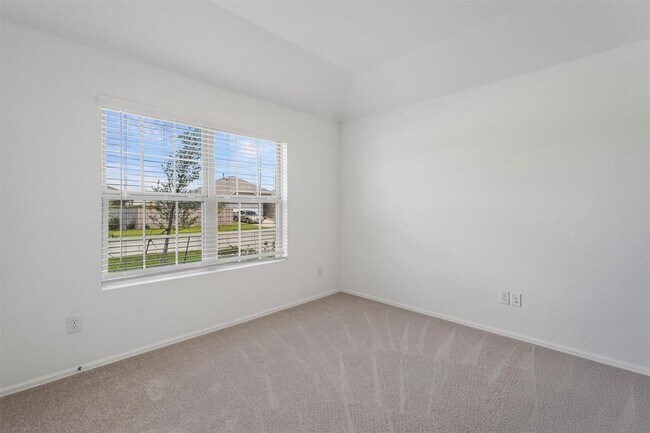 Foto del edificio - 7310 Bartoncliff Dr
