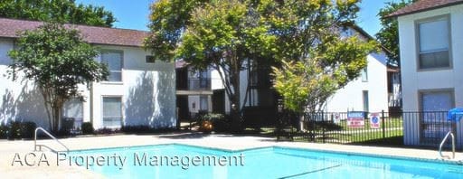 Building Photo - 241 Seville Dr