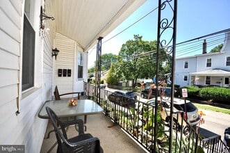 Building Photo - 223 Ryers Ave