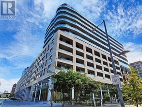 Building Photo - 425-425 Front St E