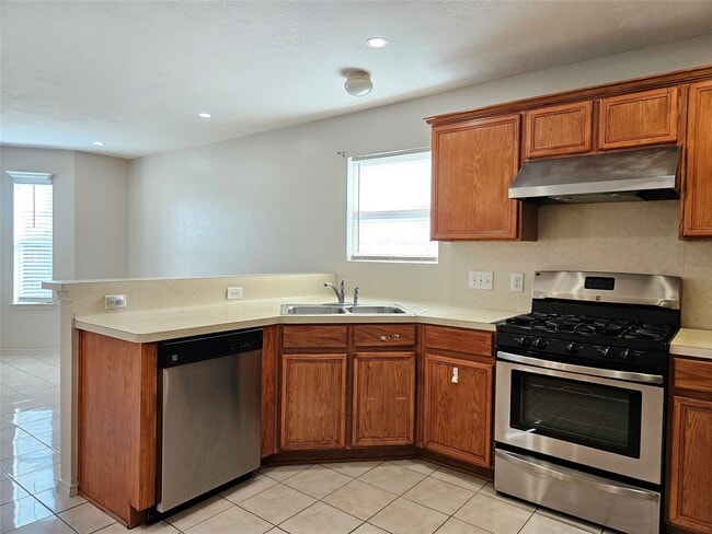 Foto del edificio - 9119 Regents Cove Ct