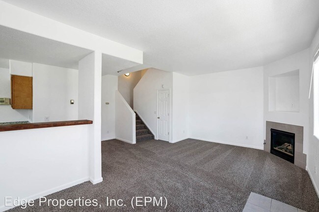 Building Photo - 1080 S Walden Way