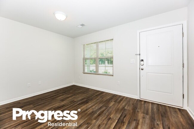 Foto del edificio - 218 Kelly Farm Rd