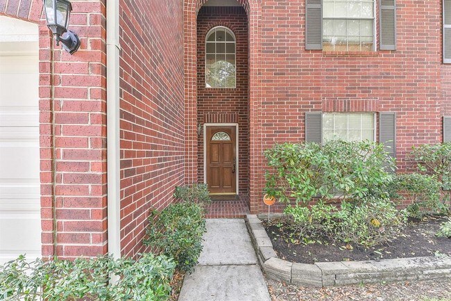 Building Photo - 14023 Fairwood Breeze