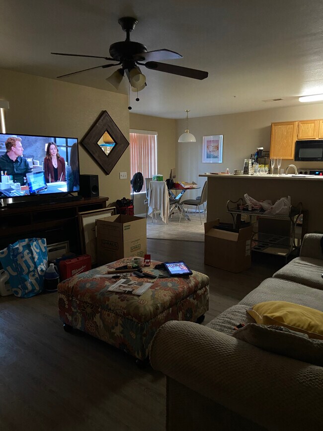 255 S Kyrene Rd Unit 127, Chandler, AZ 85226 Condo for Rent in