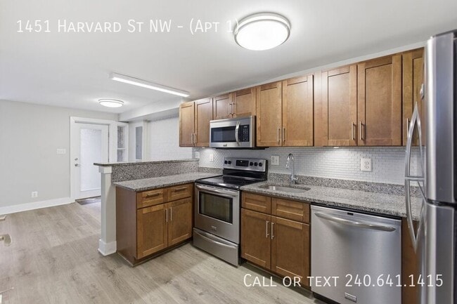 Photo - 1451 Harvard St NW House