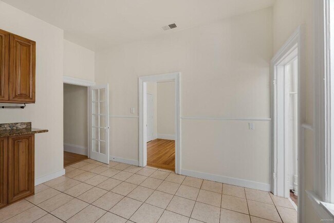 Building Photo - 3914 24th St