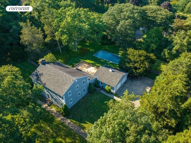 Building Photo - 94 Woods Ln
