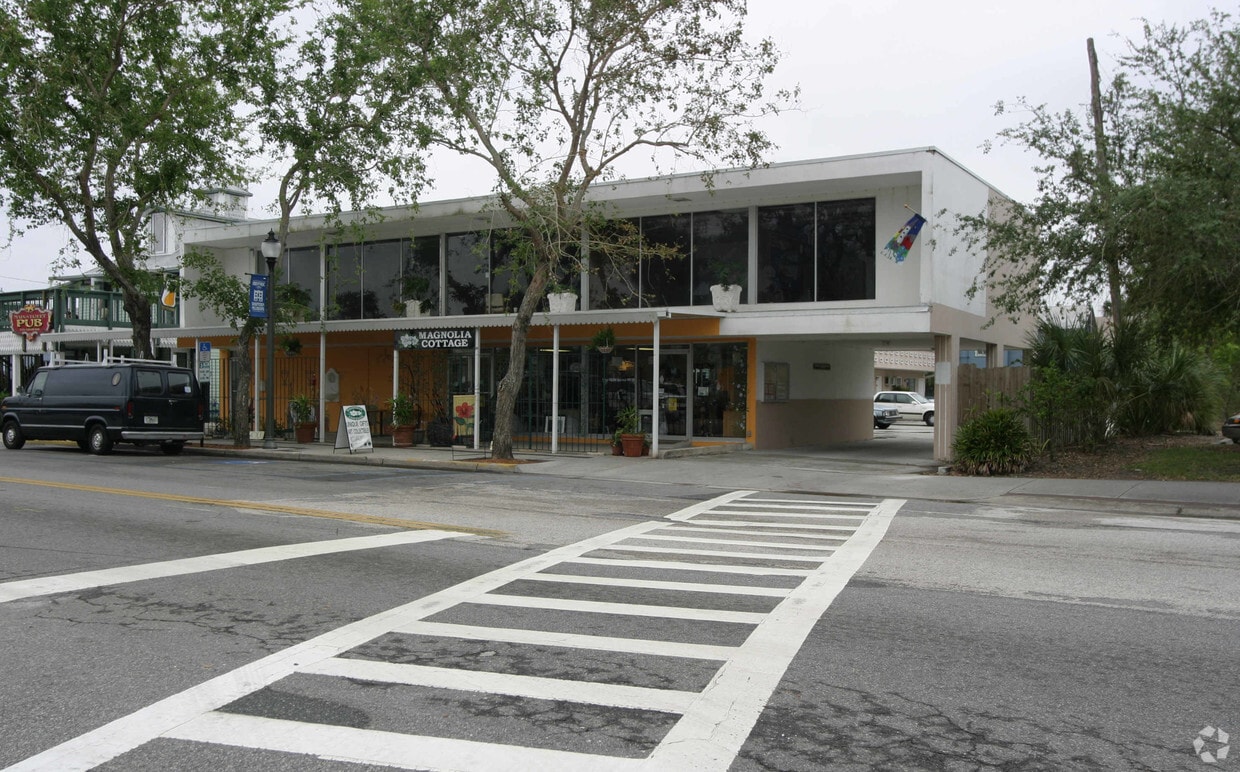 699 E New Haven Ave, Melbourne, FL 32901 Apartments in Melbourne, FL