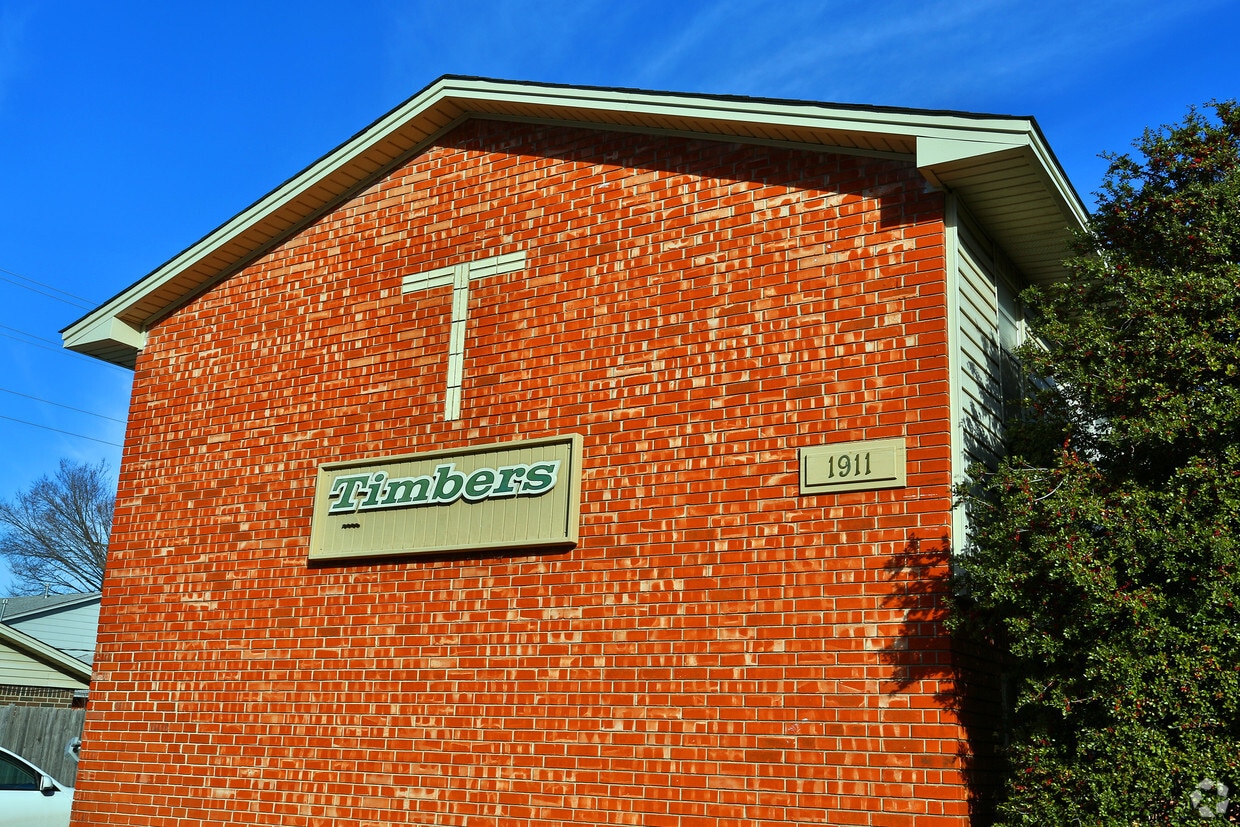 Primary Photo - Timbers Apartments