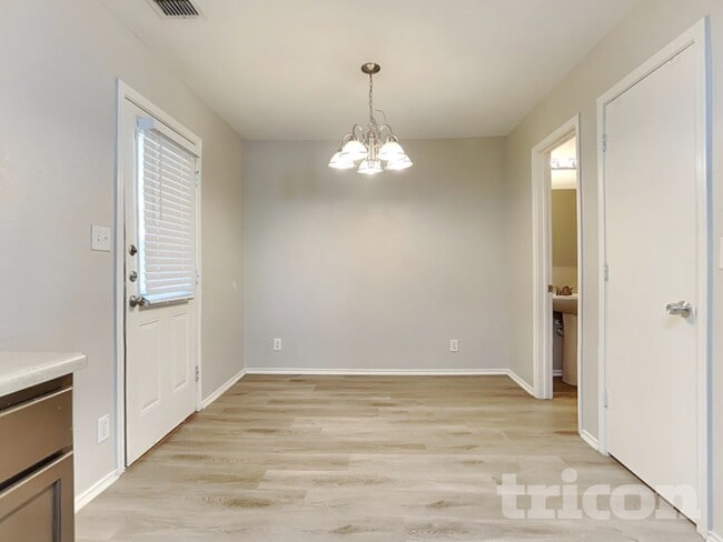 Foto del edificio - 2615 Thunder Gulch