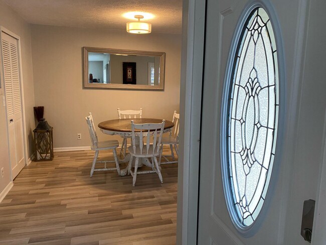 Foto del edificio - 7334 SE Jamestown Terrace