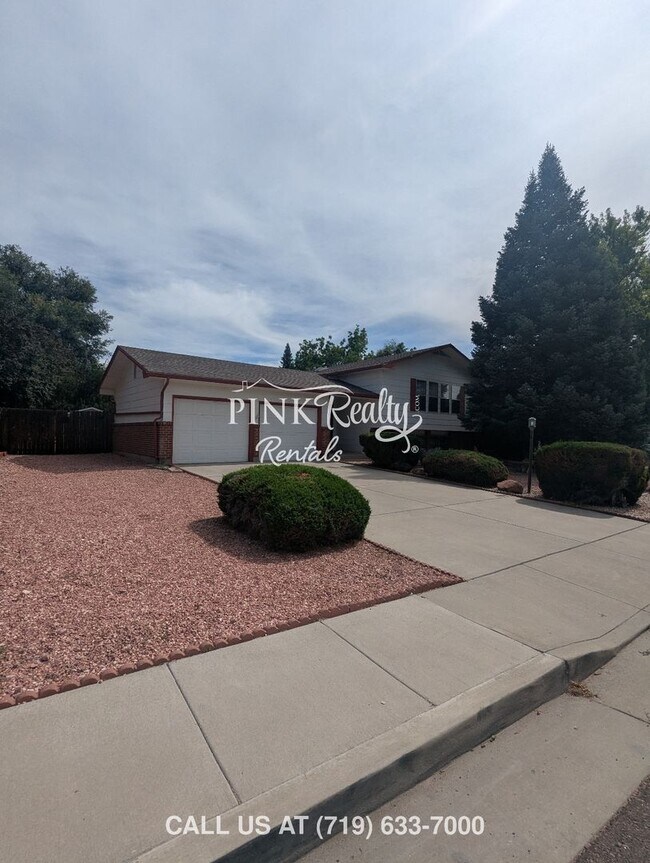Building Photo - 4025 Cantrell Dr