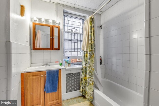 Foto del edificio - 232 S 46th St