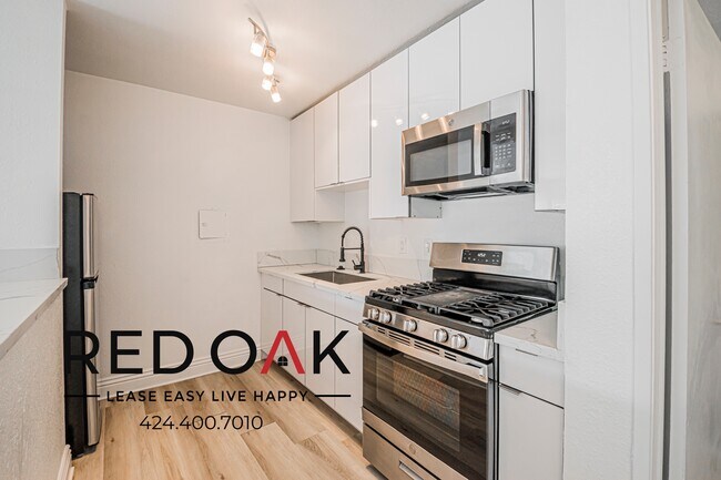 Building Photo - 6555 La Mirada Ave