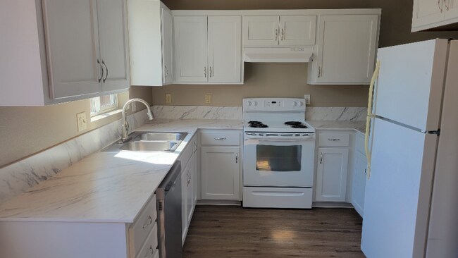 Foto del edificio - 4173 Glacier View Dr