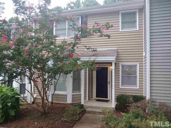 Primary Photo - 503 Darby Glen Ln