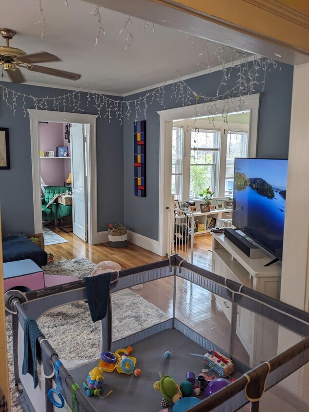 Primary Photo - 8 Malbert Rd