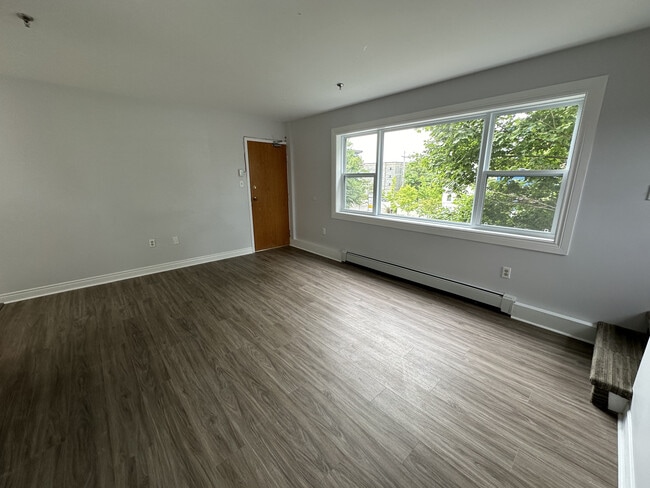 Living Room - Coburg Road Apartments