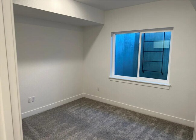 Photo - 3907 N Catawba Wy House