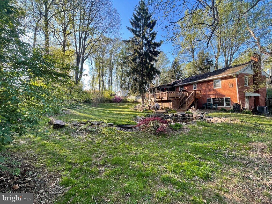 10711 Dudley Ct, Fairfax, VA 22030 House Rental in Fairfax, VA