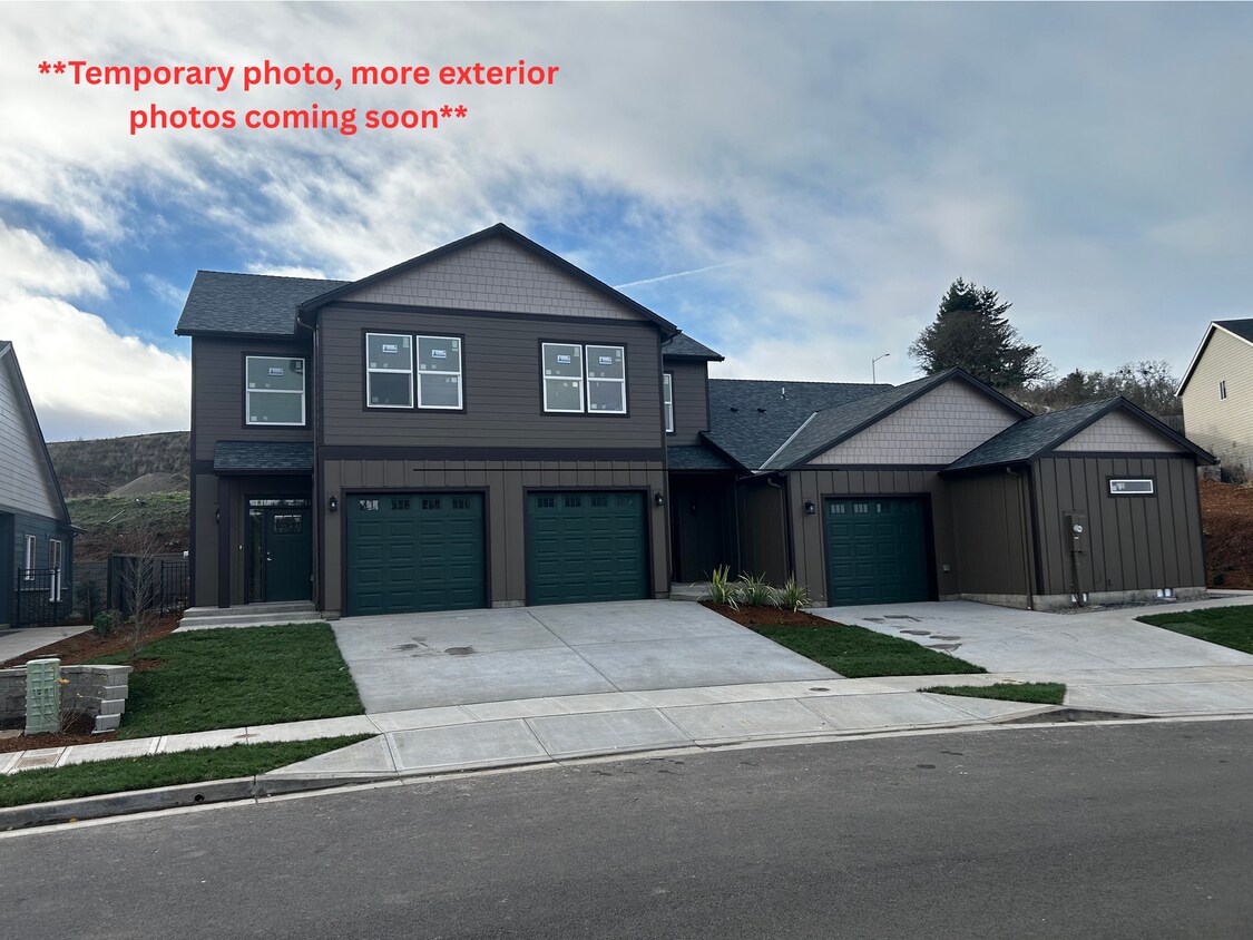 Foto principal - 5783 Joynak St S