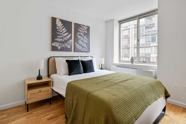 Building Photo - 1501 Lexington Ave