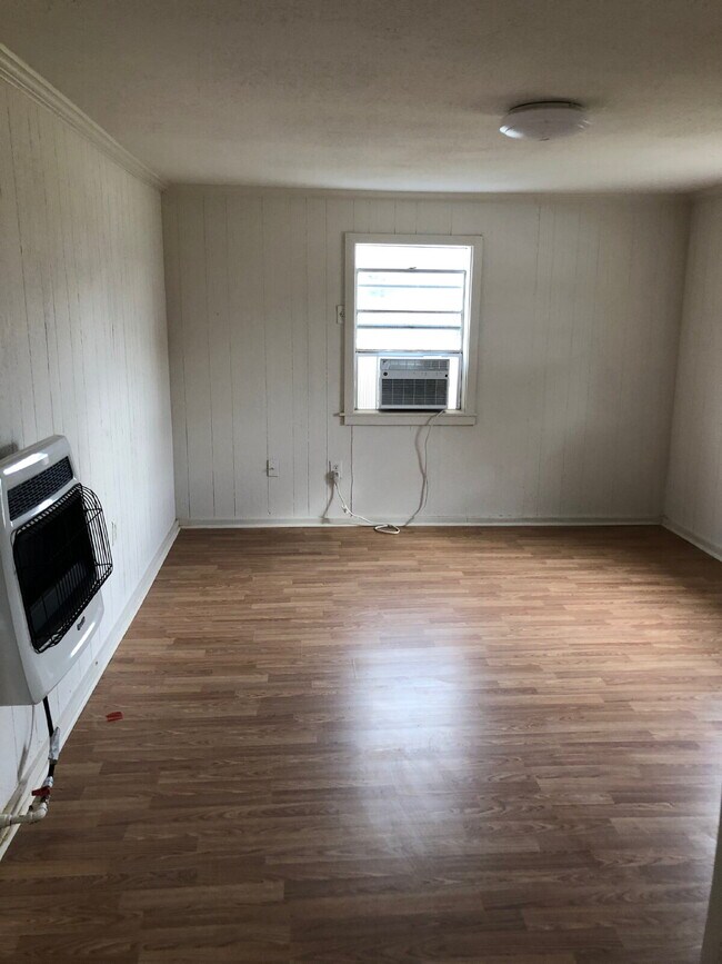 Foto del edificio - "Charming 3-Bedroom Home in Jonesboro – Cozy 955 Sq Ft Living!"