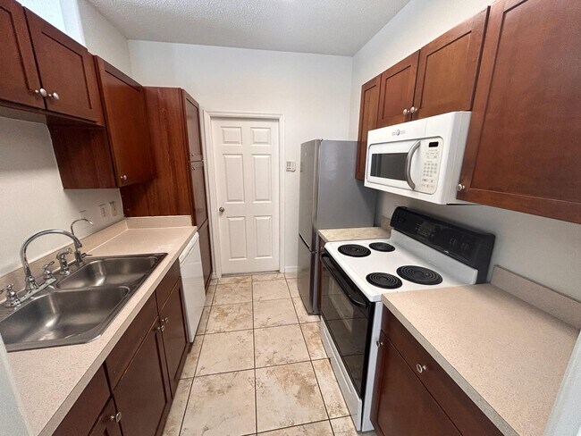 Foto del edificio - 433 Graystone Blvd