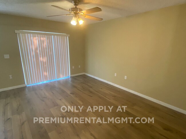Foto del edificio - 5021 Ashford Falls Ln