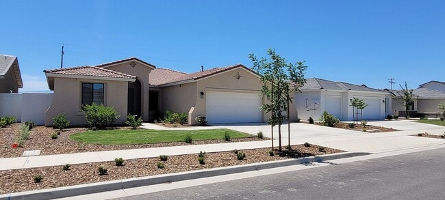 Building Photo - 12403 Madelyn Dr