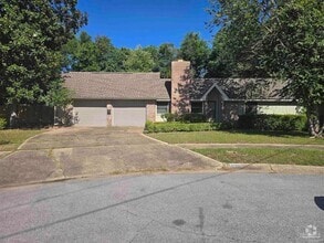 Building Photo - 5749 Langley Cir