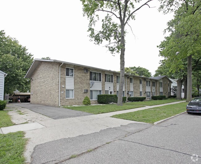 555 E Lewiston St Ferndale, MI 48220 Rentals Ferndale, MI