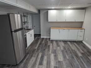 Building Photo - 114 N Desert Sage Dr