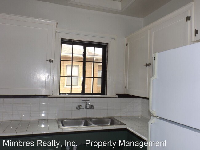 Building Photo - 1 br, 1 bath House - 807 W. Black St