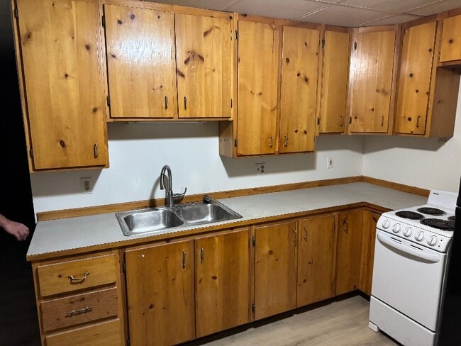 Building Photo - 22 Prospect Ave